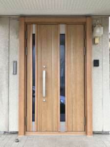 玄関ドアアフター